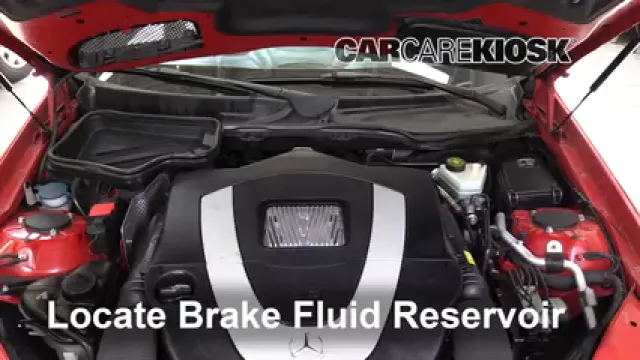 2009 Mercedes-Benz SLK300 3.0L V6 Líquido de frenos Agregar fluido